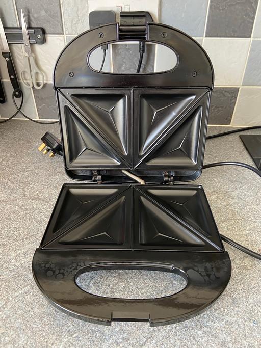  — Sandwich Toaster