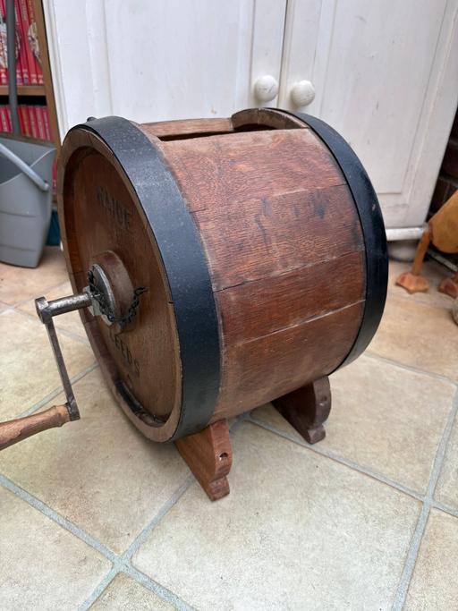  — Butter churn