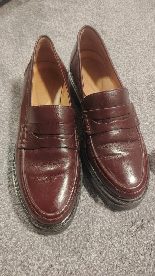  — Women shoes