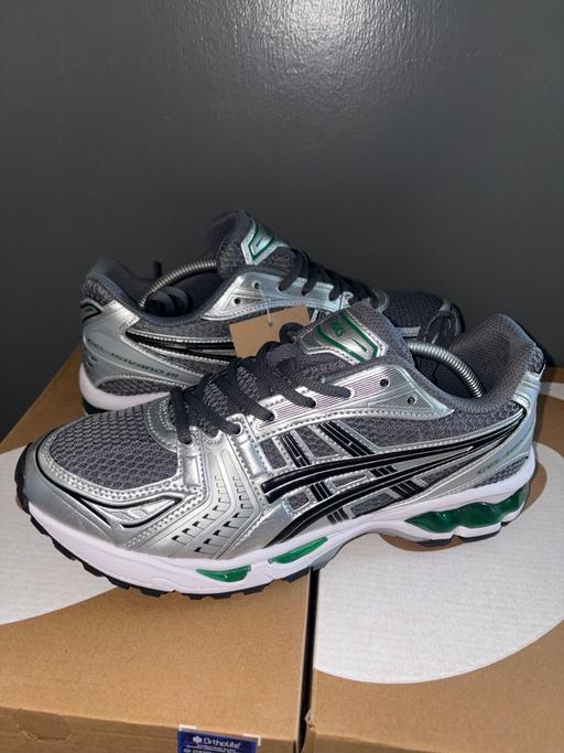  — Asics gel Kayano 14