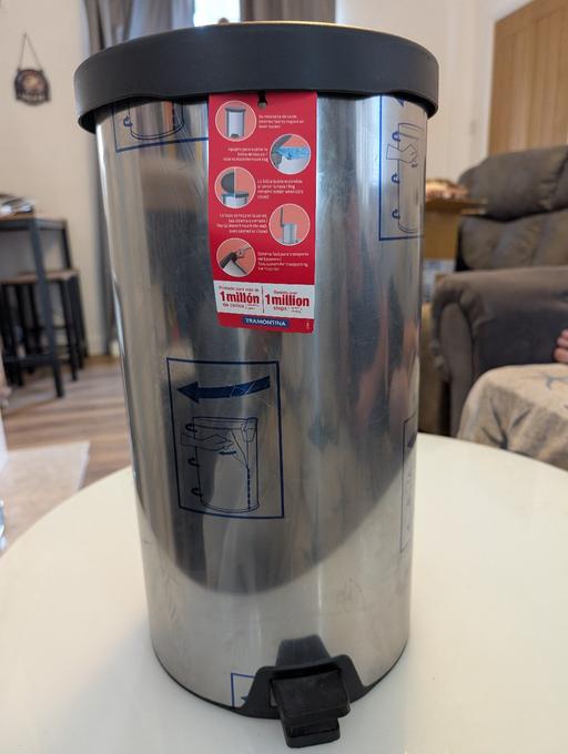  — 20l pedal bin