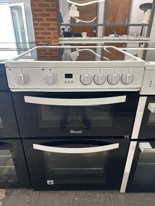  — Swan 60cm Ceramic Hob Electric Cooker