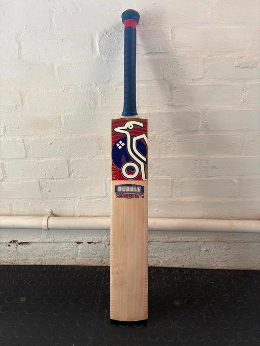  — kookaburra Short handle bat