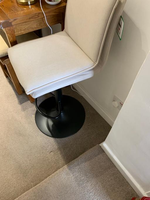  — Brand new bar stool