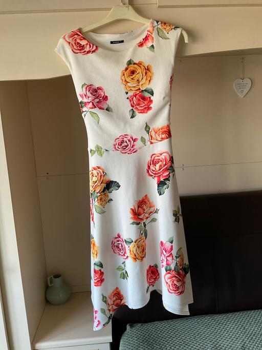  — besutiful dress