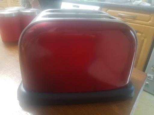 — EGL 2 slice toaster in working order