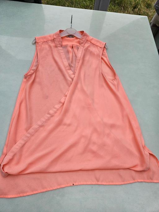  — womans clothes.