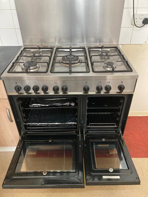  — De Longhi Range Cooker