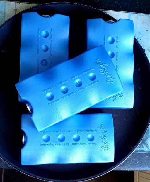  — 4x Ice Freezer Blocks Brand New Never Used