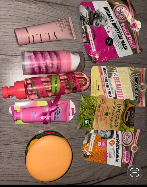  — Skin care bundle girls
