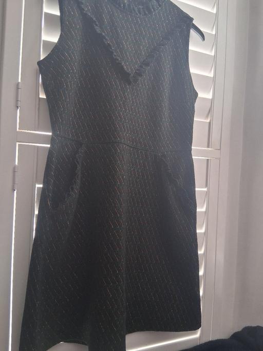  — Dress size M