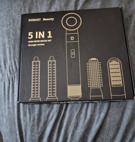  — 5 IN 1 HAIR DRYER BRUSH SET