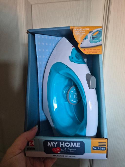  — new My Home Toy Iron