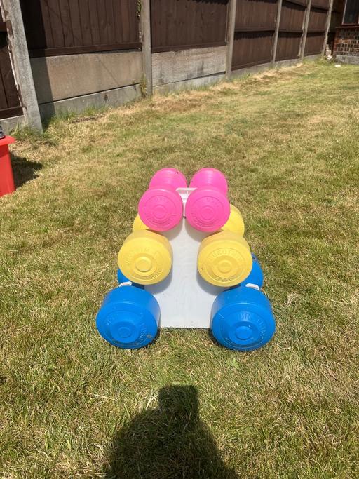  — Weights set