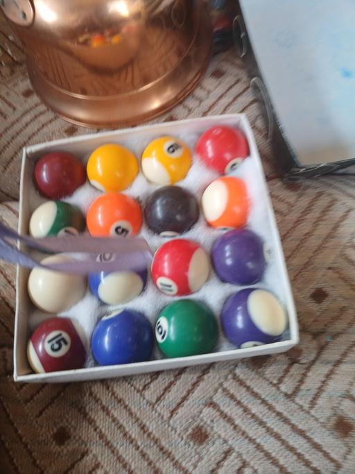  — pool balls