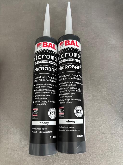  — 2 x Micromax grout-effect ebony sealant