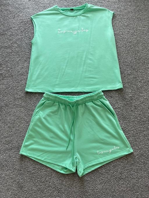  — Ladies shorts set