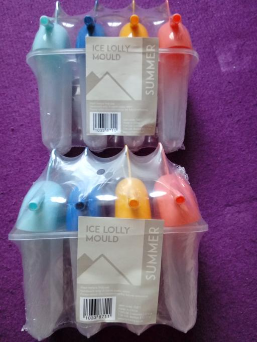  — 2 brand new ICE LOLLY MOULD SETS