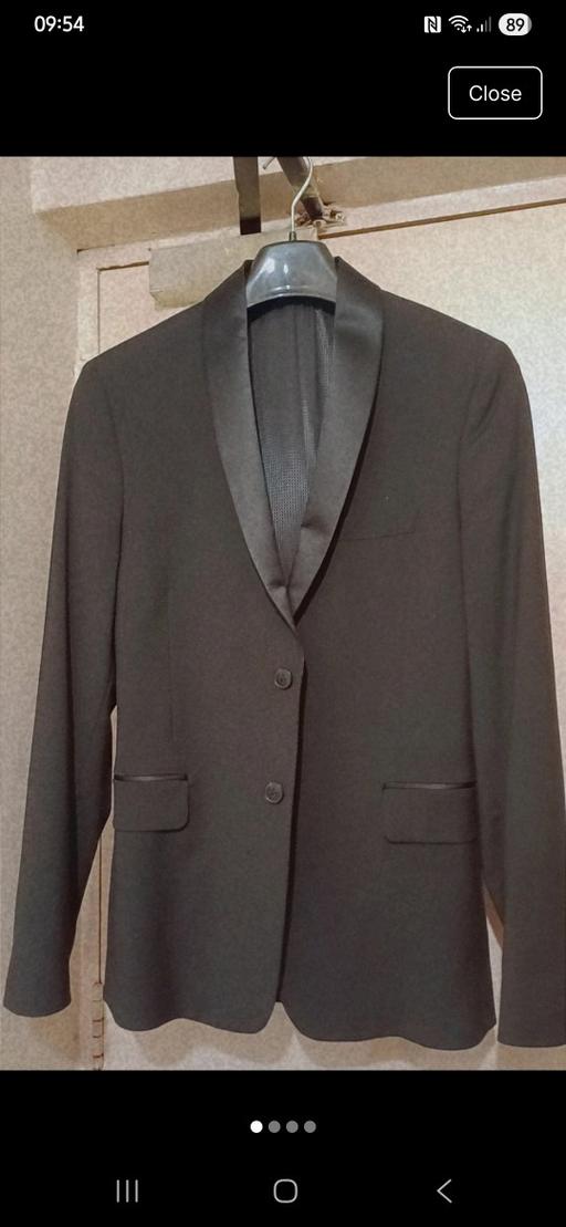  — Mens Tuxedo Jacket