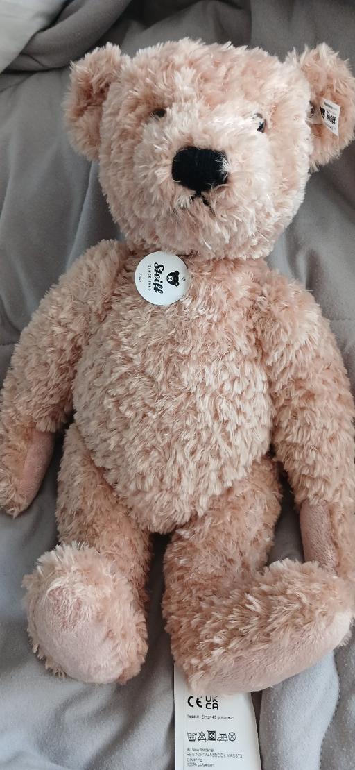  — Steiff Bear
