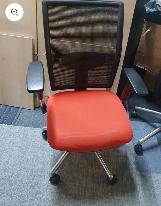  — Mesh Back Office Chair Black Swivel