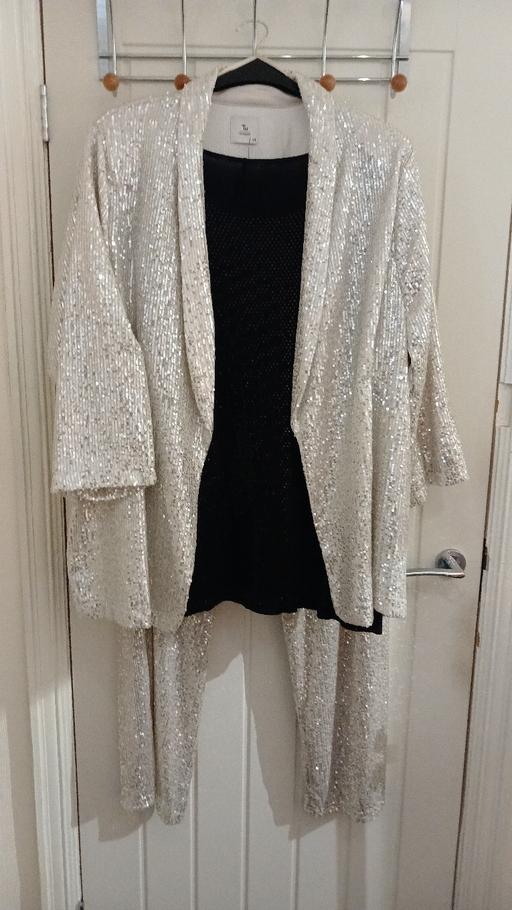  — New outfit (read description)