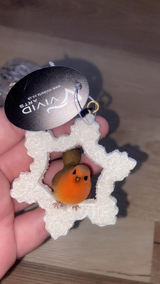  — Vivid arts hanging robin ornament