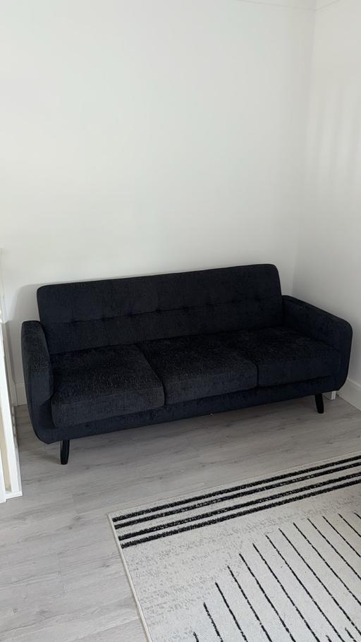  — Very two seater sofa