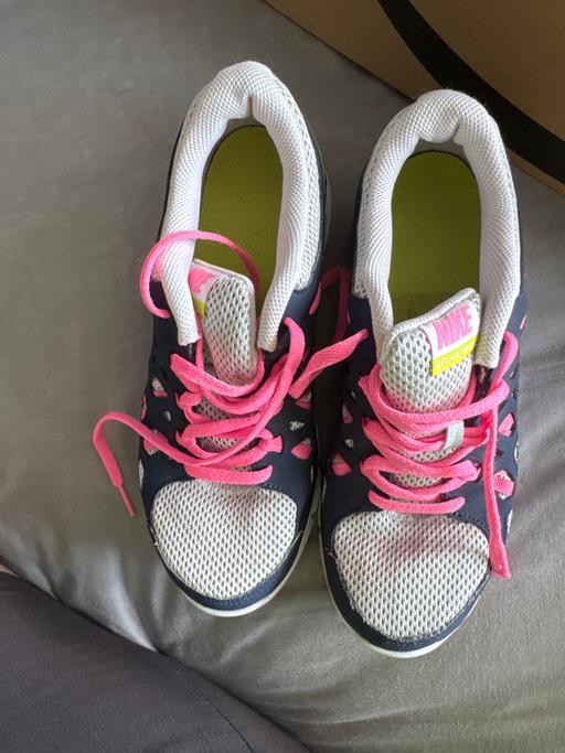  — ladies trainers