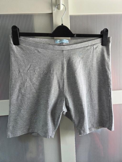  — Size 14-16 PRIMARK grey cycling shorts