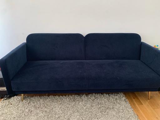  — Sleek contemporary 3-seat convertible sofa