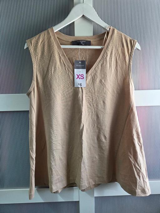  — 🌟NEW🌟 Size XS (size 10) PRIMARK top