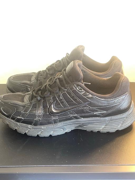  — Nike  P-6000