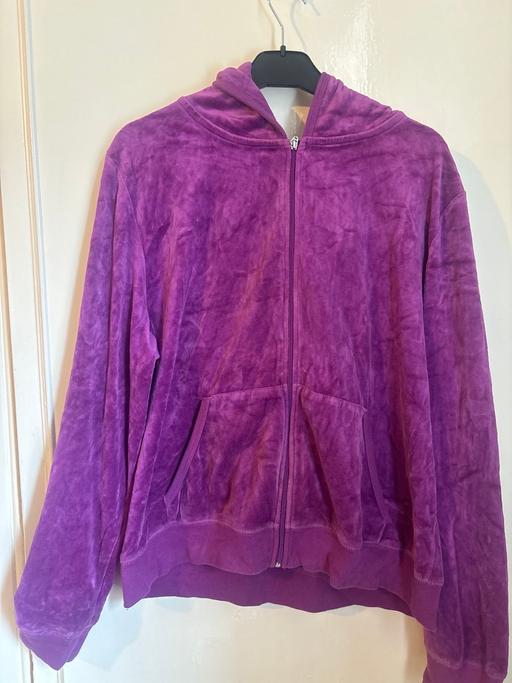  — Ladies hoodies size XL