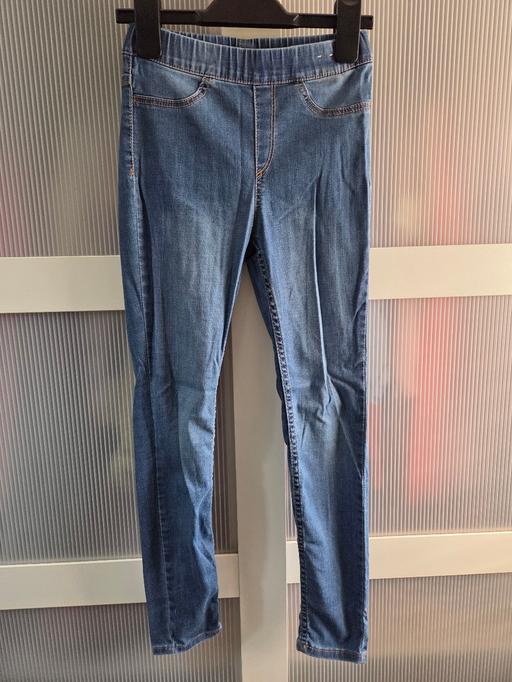  — Age 8-9 H&M jeggings