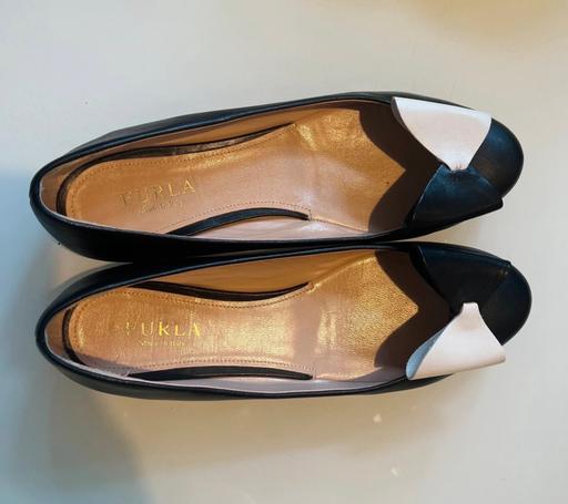  — Furla bi-colour leather bow ballerinas