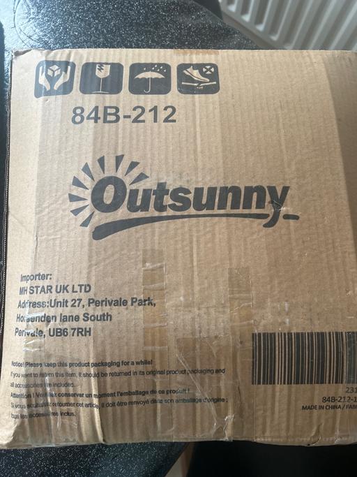  — Outdoor furniture cover