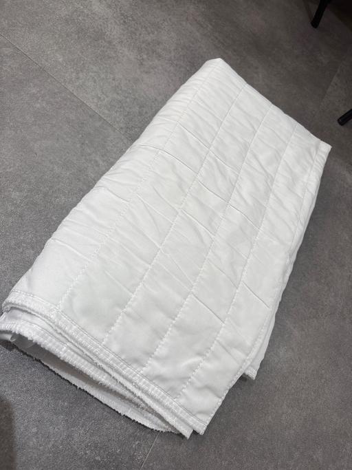  — Mattress protector