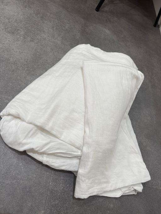  — Fitted sheet
