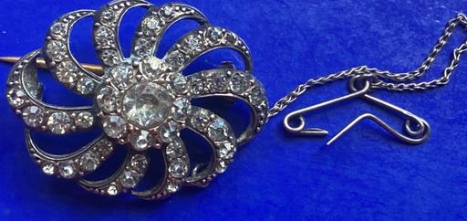  — Ladies sterling silver antique swirl brooch