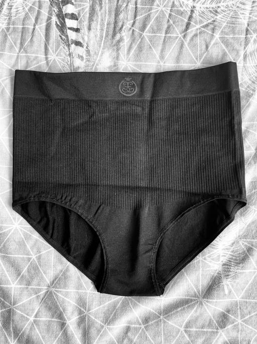 — M/L New Short Waist L1 Support Ostomy/Hernia