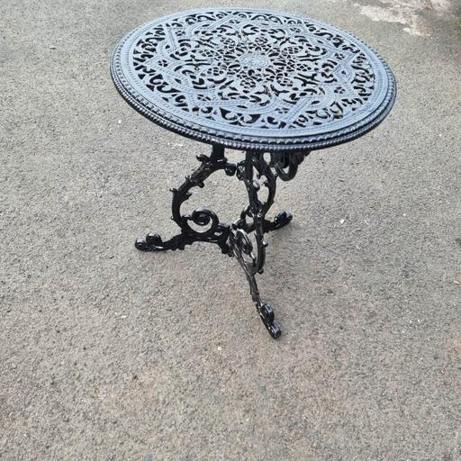  — garden ornate vintage table