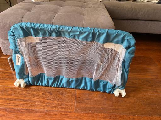  — Safety 1st Portable Bed Rail