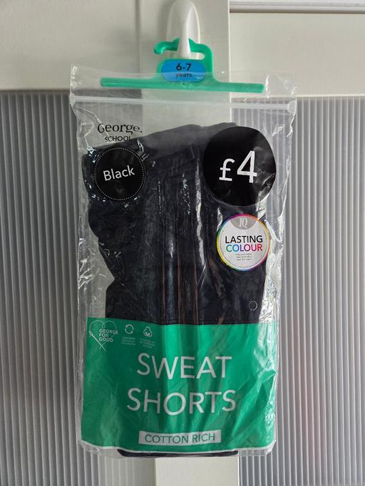  — 🌟NEW🌟 Age 6-7 GEORGE black shorts