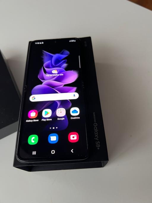  — Samsung galaxy z fold 3 256gb