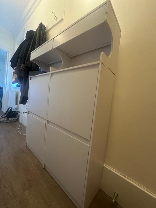  — White shoe cabinet
