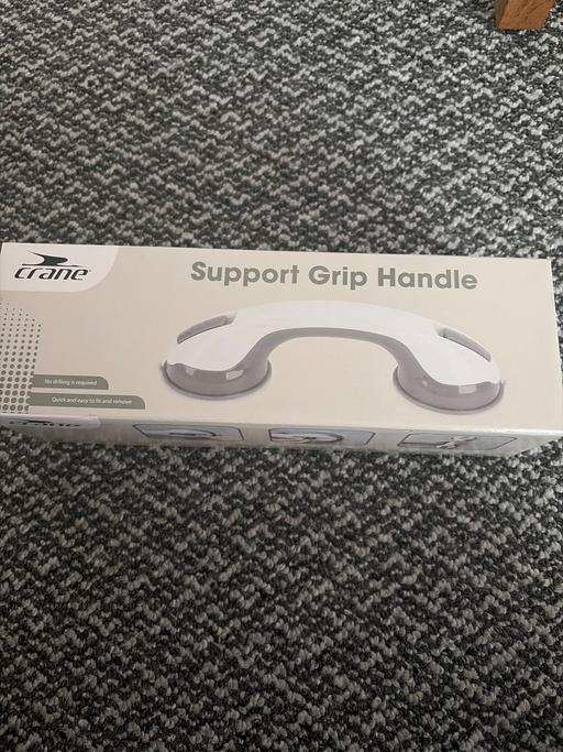  — Grip handle