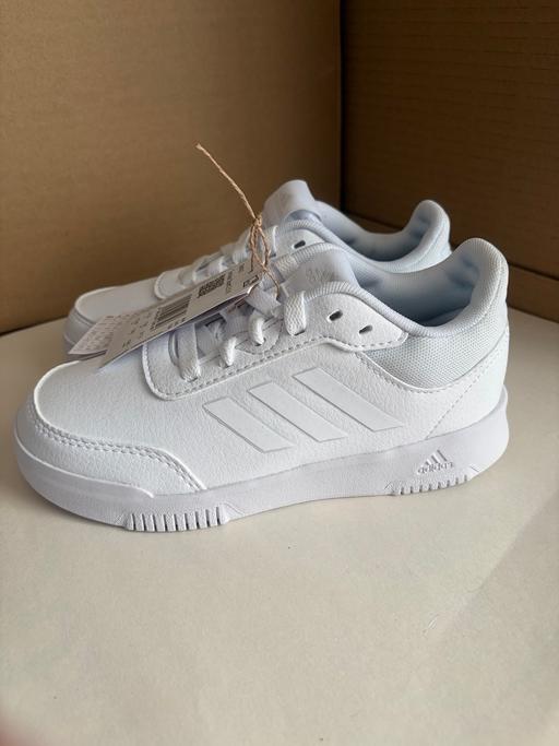  — Adidas trainers kids