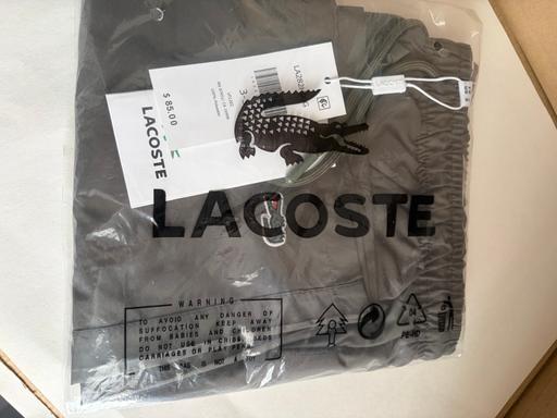  — Lacoste shorts