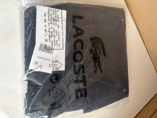  — Lacoste shorts